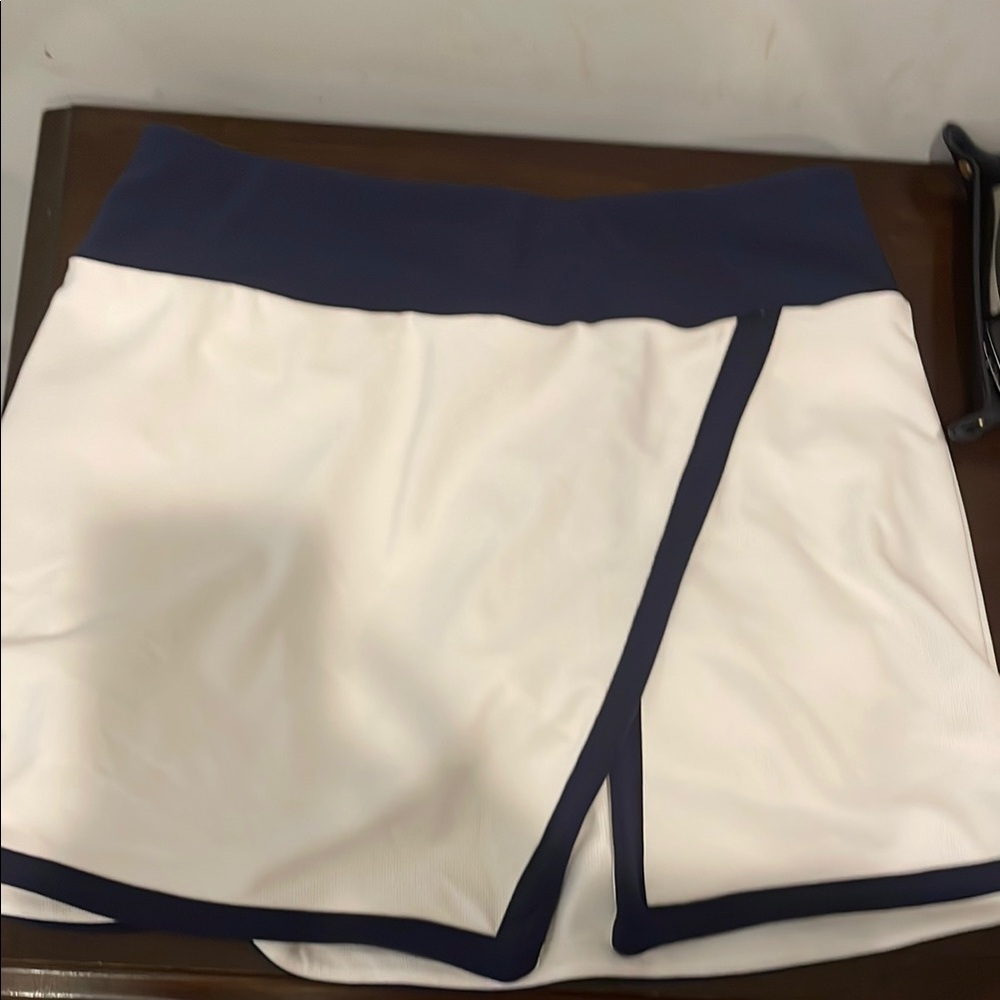 Women's White and navy Trim tennis/golf skirt